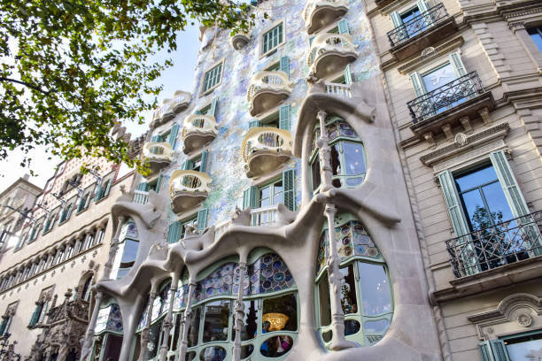 VIAJE FANTASIA EN EUROPA Y EL CANTABRICO (BCN-MAD) 