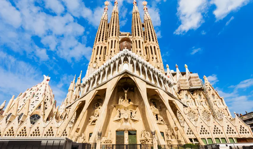 VIAJE VIAJE EUROPA PARIS BARCELONA MADRID TVG 5000