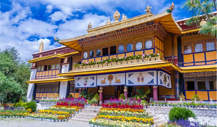 VIAJE PAQUETE LHASA TIBET TVG 5645