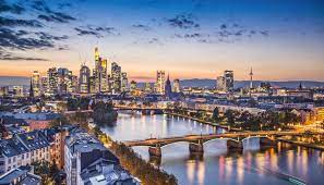 Viaje frankfurt y el este europeo economy 