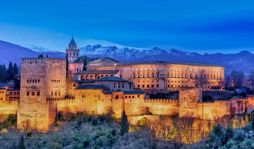 Viaje escapada a madrid y granada 