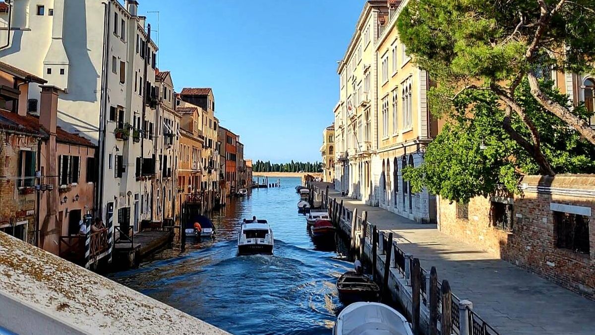 Viaje conozca italia y las maravillas de dubai domingo 