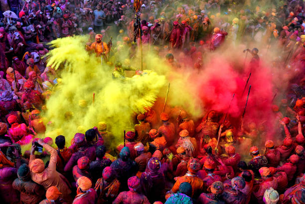 Viaje triangulo dorado con festival holi 