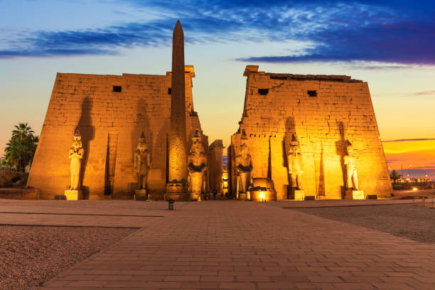 Viaje europa para todos y egipto con crucero por el nilo 