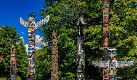 VIAJE CANADA VANCOUVER WHITEHORSE TVG 4575