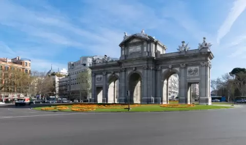 VIAJE VIAJE EUROPA PORTUGAL LISBOA ESPANA MADRID SEVILLA TVG 5327