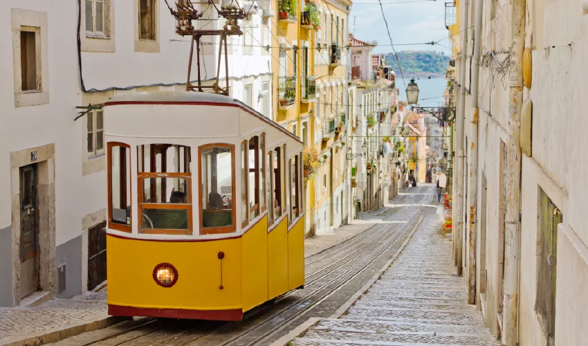 Viaje lo mejor de portugal madrid y paris 