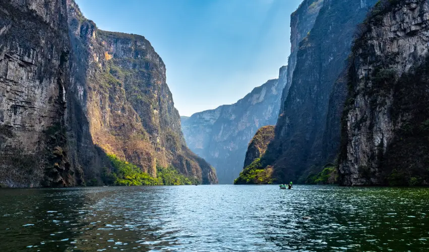Viaje chiapas y cancun con tren maya  desde Monterrey