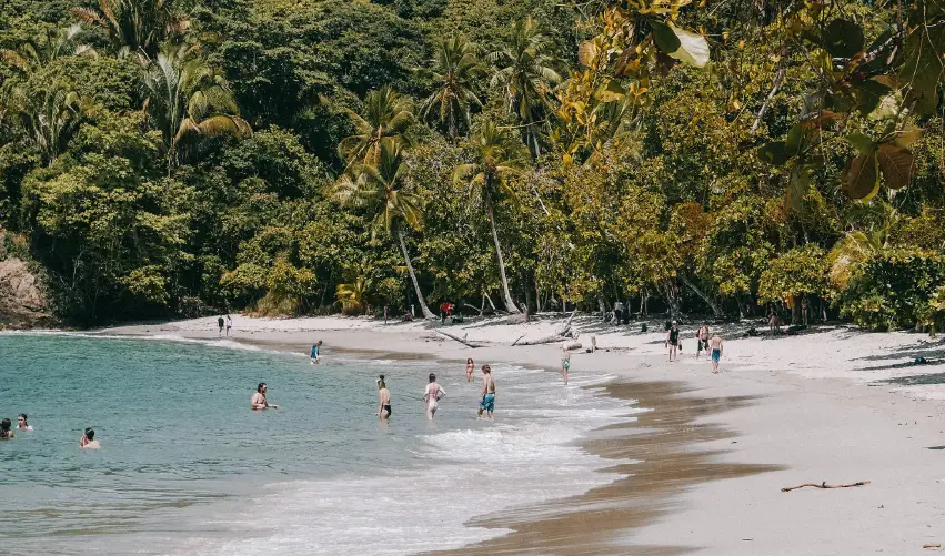 Viaje COSTARICAARENALYMANUELANTONIO  desde Cancún
