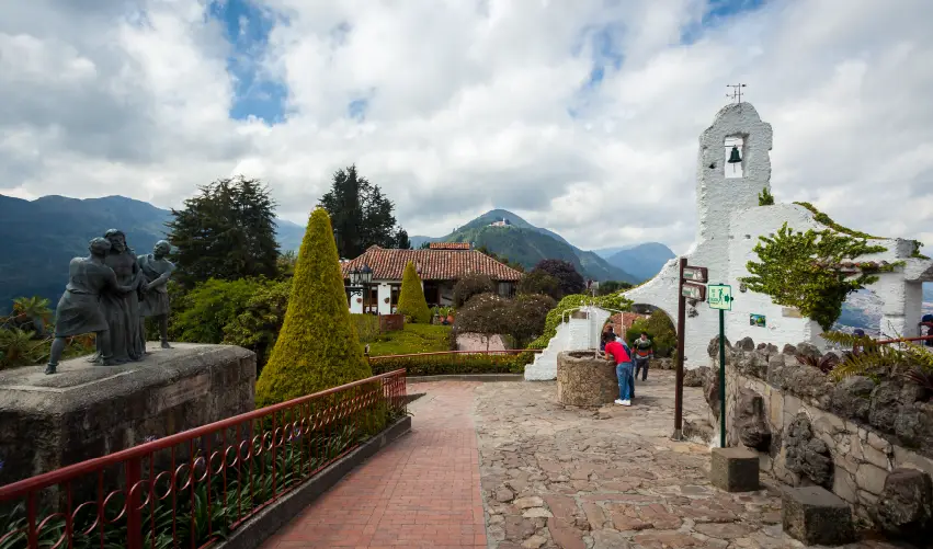 Viaje bogotapaisajecafeteroycartagena  desde Puebla