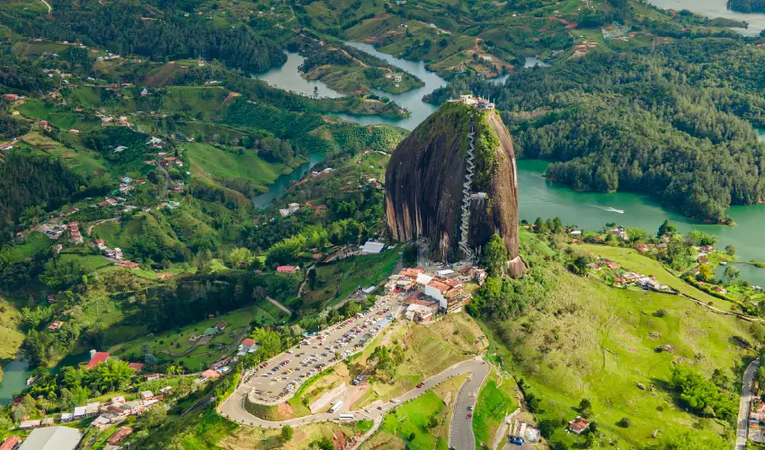 Viaje viaje-medellin-cali-5534 desde Durango